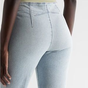 Winston High Rise Light Wash Raw Hem Flare Jeans (Excel)